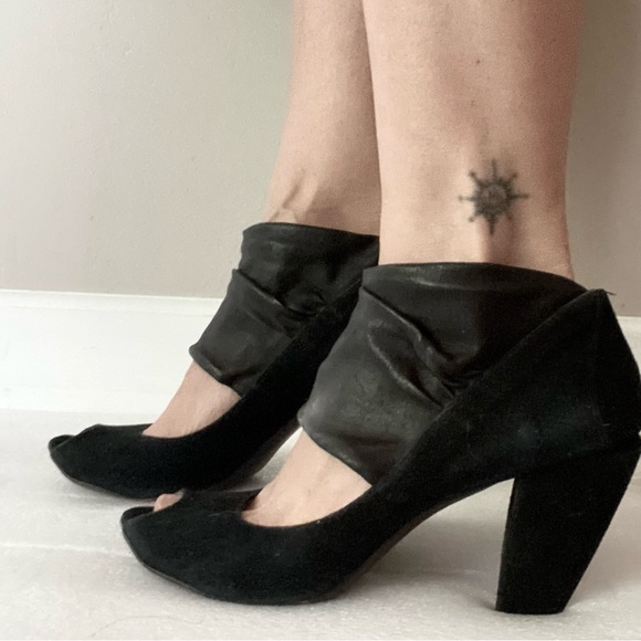 Coclico Black Suede and Leather Peeptoe Heels - Picture 1 of 7